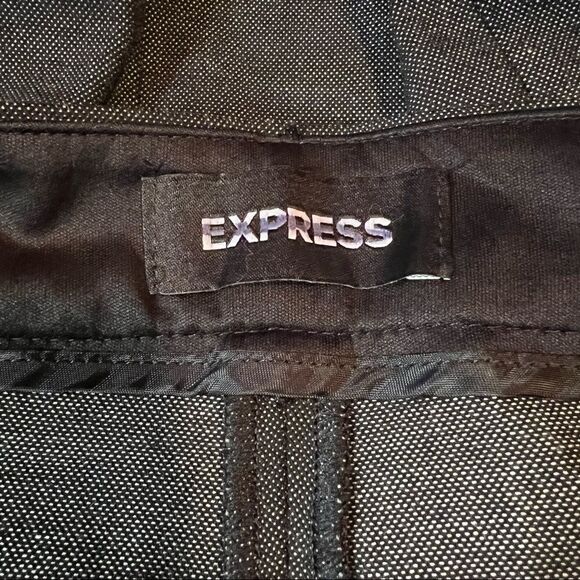 NWT! Express mid rise skinny dress pants. Size 4 - Picture 2 of 13